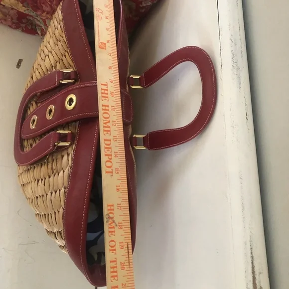 Ultra rare collectible Coach basket straw Tote Bag with Gold Accents XL - Picture 7 of 9